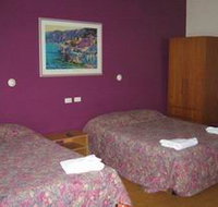 Clare Hotel - Hervey Bay Accommodation