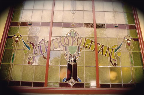 Hotel Metropolitan - Hervey Bay Accommodation 0