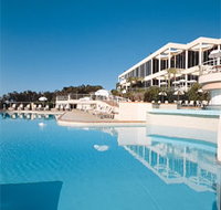 Absolute Beachfront Opal Cove Resort - Hervey Bay Accommodation
