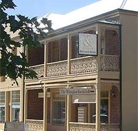 Cobb  Co Court Boutique Hotel - Tourism Hervey Bay