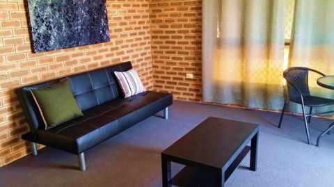 Jackaroo Apartments - Hervey Bay Accommodation 2