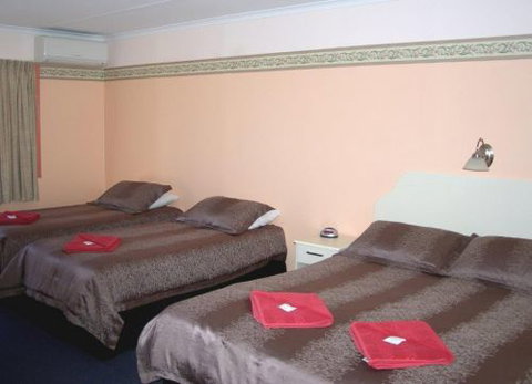 Roundhouse Motel - Tourism Hervey Bay 3