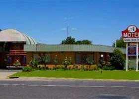 Avondel Motor Inn - Hervey Bay Accommodation 0