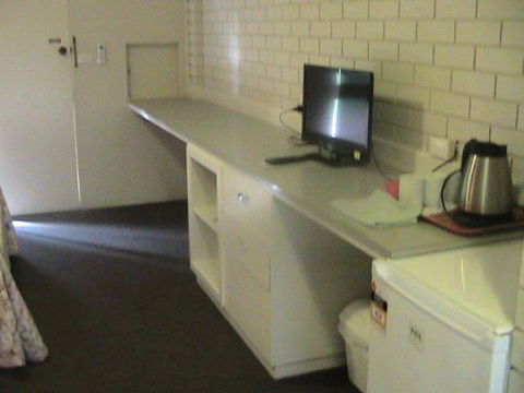 Cobden Roadhouse Motel - Tourism Hervey Bay 3