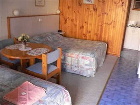 Warragul Motel - Hervey Bay Accommodation 0