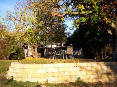 Colonial Motel Omeo - Hervey Bay Accommodation 1