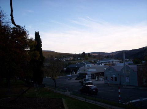 Colonial Motel Omeo - Hervey Bay Accommodation 4