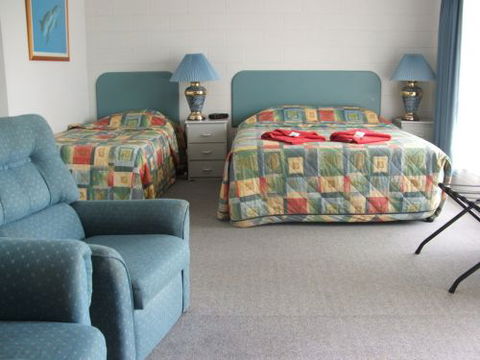 Albatross Motor Inn - Hervey Bay Accommodation 1