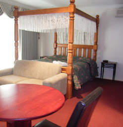 Sanctuary House Resort Motel - Healesville - Hervey Bay Accommodation 2