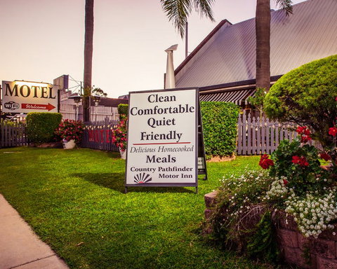 Country Pathfinder Motor Inn - Hervey Bay Accommodation 1