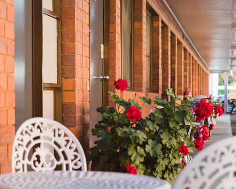 Country Pathfinder Motor Inn - Hervey Bay Accommodation 3