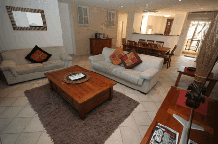 Bay Royal Holiday Apartments - Hervey Bay Accommodation 5