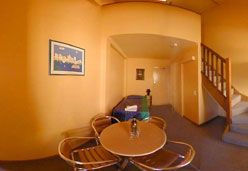City Palms Motel - Hervey Bay Accommodation 2