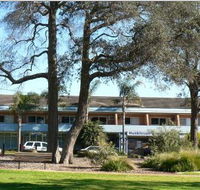 Huskisson Beach Motel - Hervey Bay Accommodation