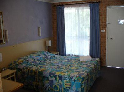 Huskisson Beach Motel - Hervey Bay Accommodation 4