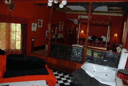 Casuarina Country Inn - Hervey Bay Accommodation 0