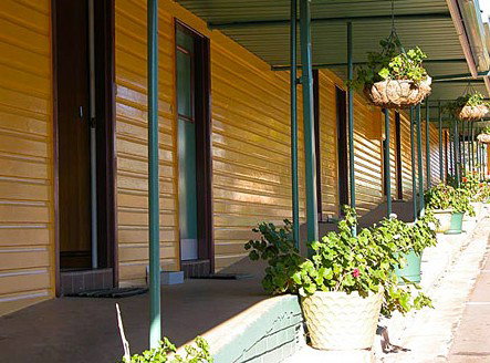 Tarcutta Halfway Motor Inn - Hervey Bay Accommodation 1