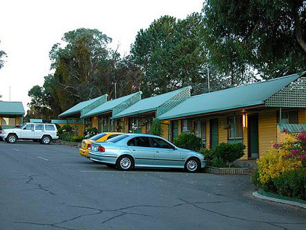 Tarcutta Halfway Motor Inn - Hervey Bay Accommodation 2