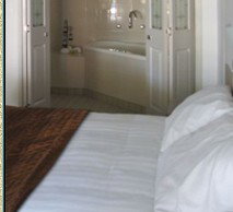 The Edge Hotel - Tourism Hervey Bay 2