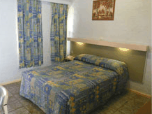Walkabout Hotel - Hervey Bay Accommodation 1