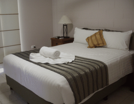 Apartments @ Toolooa Gardens Motel - Hervey Bay Accommodation 1