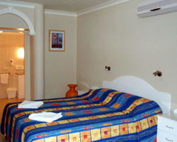 Villa Capri Rockhampton - Hervey Bay Accommodation 2