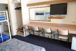Fox Glenn Motor Inn - Hervey Bay Accommodation 0