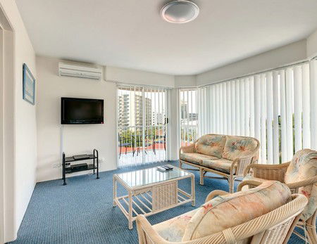 Bay Views Harbourview Apartments - Hervey Bay Accommodation 1