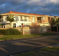 Lake Haven Motor Inn