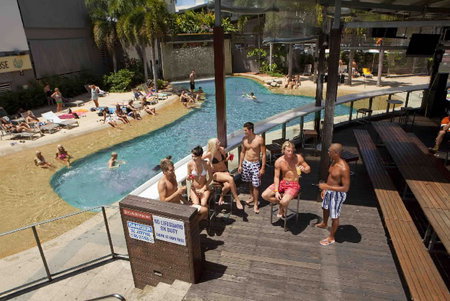 Gilligan's Backpackers Hotel And Resort - Hervey Bay Accommodation 4