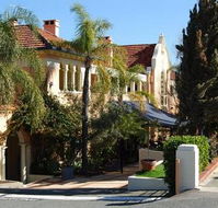 Captain Stirling Hotel - Hervey Bay Accommodation
