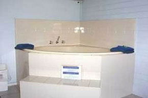 Sunraysia Motel And Holiday Apartments - Hervey Bay Accommodation 5