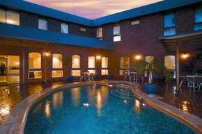 Hotel Cavalier - Hervey Bay Accommodation 2