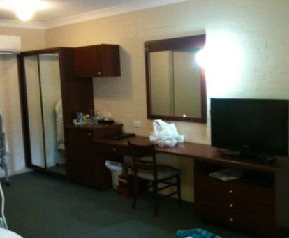 Town Square Motel - Hervey Bay Accommodation 2