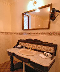 Victoria House Motor Inn - Hervey Bay Accommodation 1