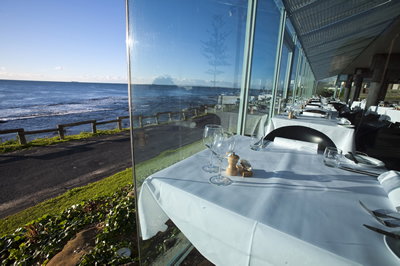 Oceanfront Motel - Hervey Bay Accommodation 2