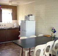 Wool Bay Holiday Units - Hervey Bay Accommodation