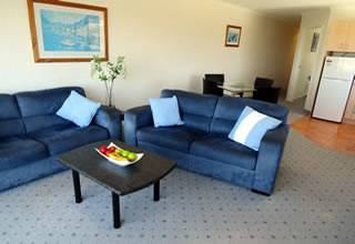 Crown Apartments Merimbula - Hervey Bay Accommodation 2