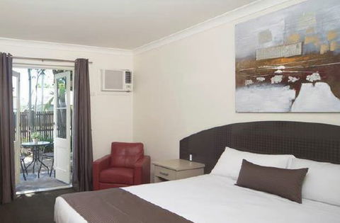 Waterloo Bay Motel - Hervey Bay Accommodation 0