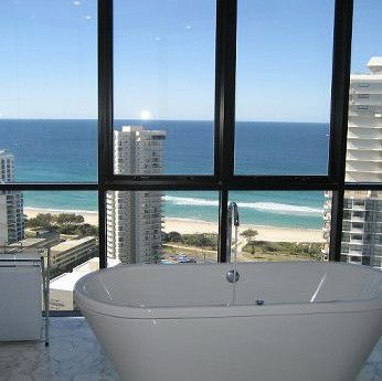 Aria Apartments Broadbeach - Hervey Bay Accommodation 4