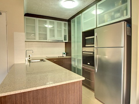 Grande Florida Beachside Resort - Hervey Bay Accommodation 10