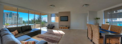 Wyuna Beachfront Apartments - Hervey Bay Accommodation 2