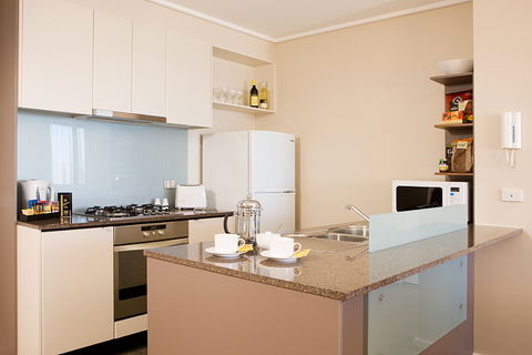 Melbourne Short Stay Apartments - Tourism Hervey Bay 1