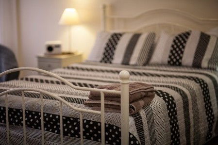 Millies Guesthouse & Serviced Apartments - Hervey Bay Accommodation 4