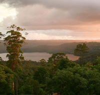 Montville Misty View Cabins