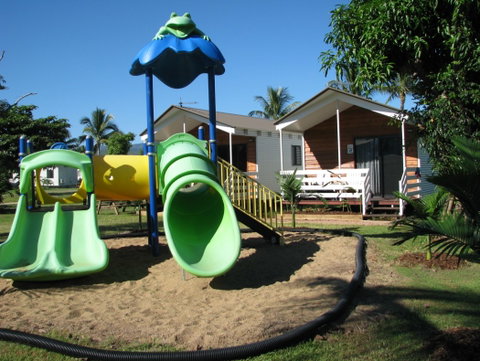 Cardwell Beachcomber Motel & Tourist Park - Hervey Bay Accommodation 5