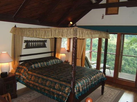 Maleny Tropical Retreat - Tourism Hervey Bay 2