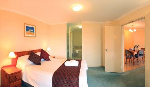 Abbey Beach Resort - Tourism Hervey Bay 1
