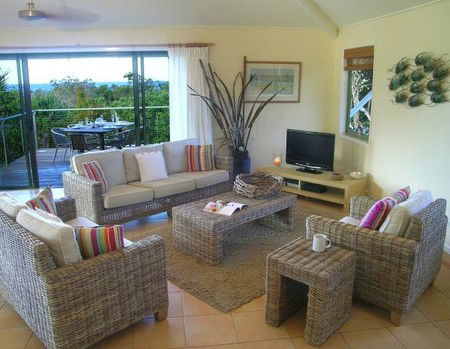 The Retreat Beach Houses - Hervey Bay Accommodation 5
