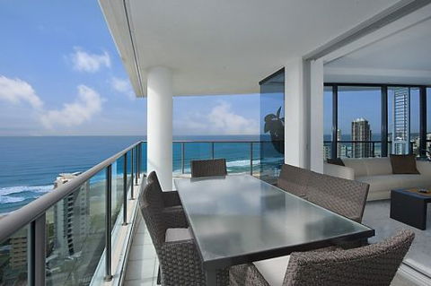 Gold Coast Holiday Stays - Hervey Bay Accommodation 3